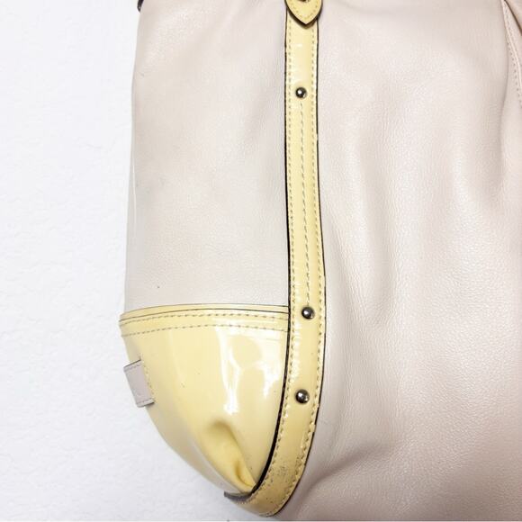 COACH ALEXANDRA CHAIN STONE LEATHER TOTE HOBO YELLOW CREAM SHOULDER HANDBAG - Picture 9 of 10